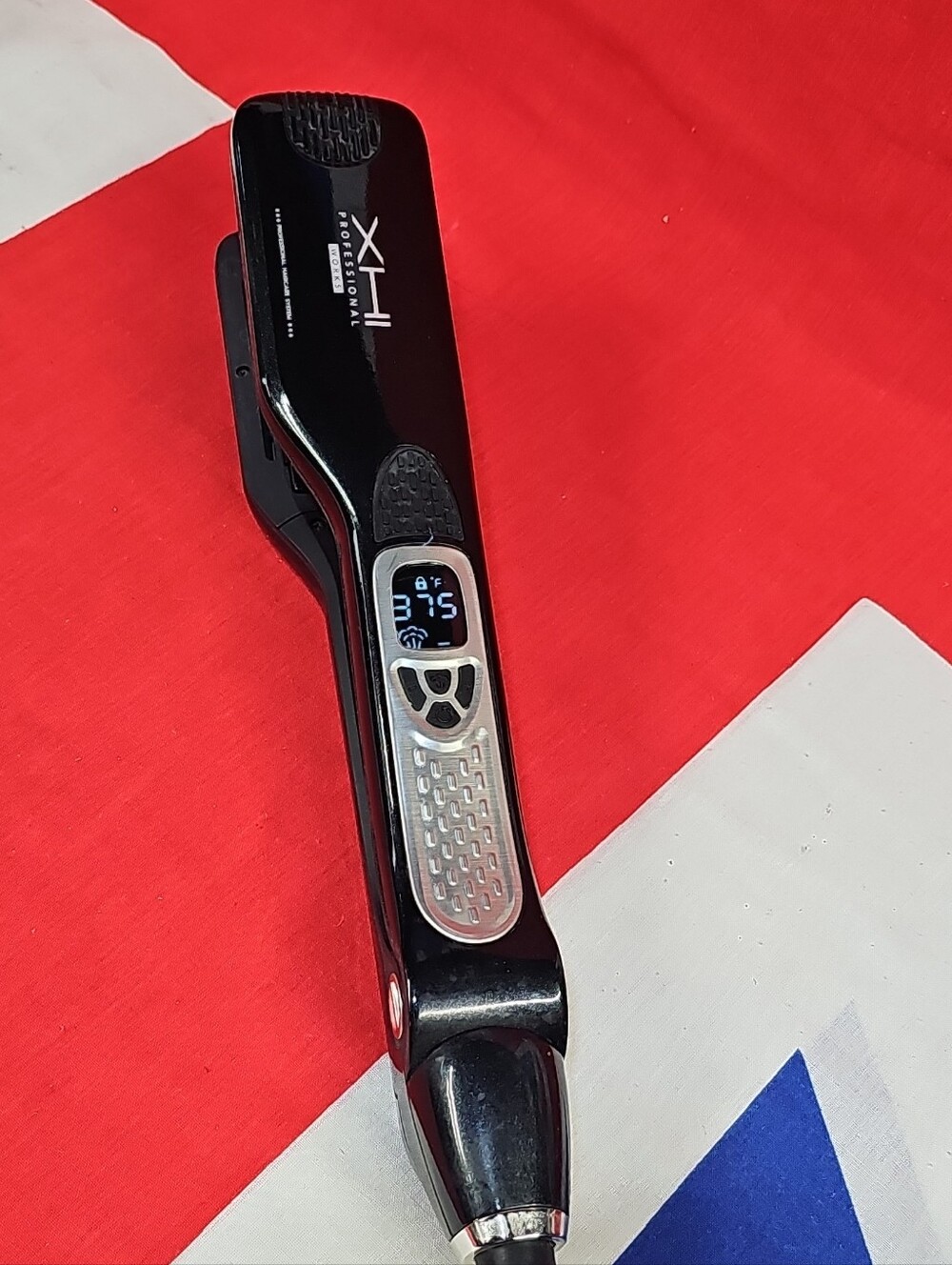 XHI Professional Black Digital Hair Straightener